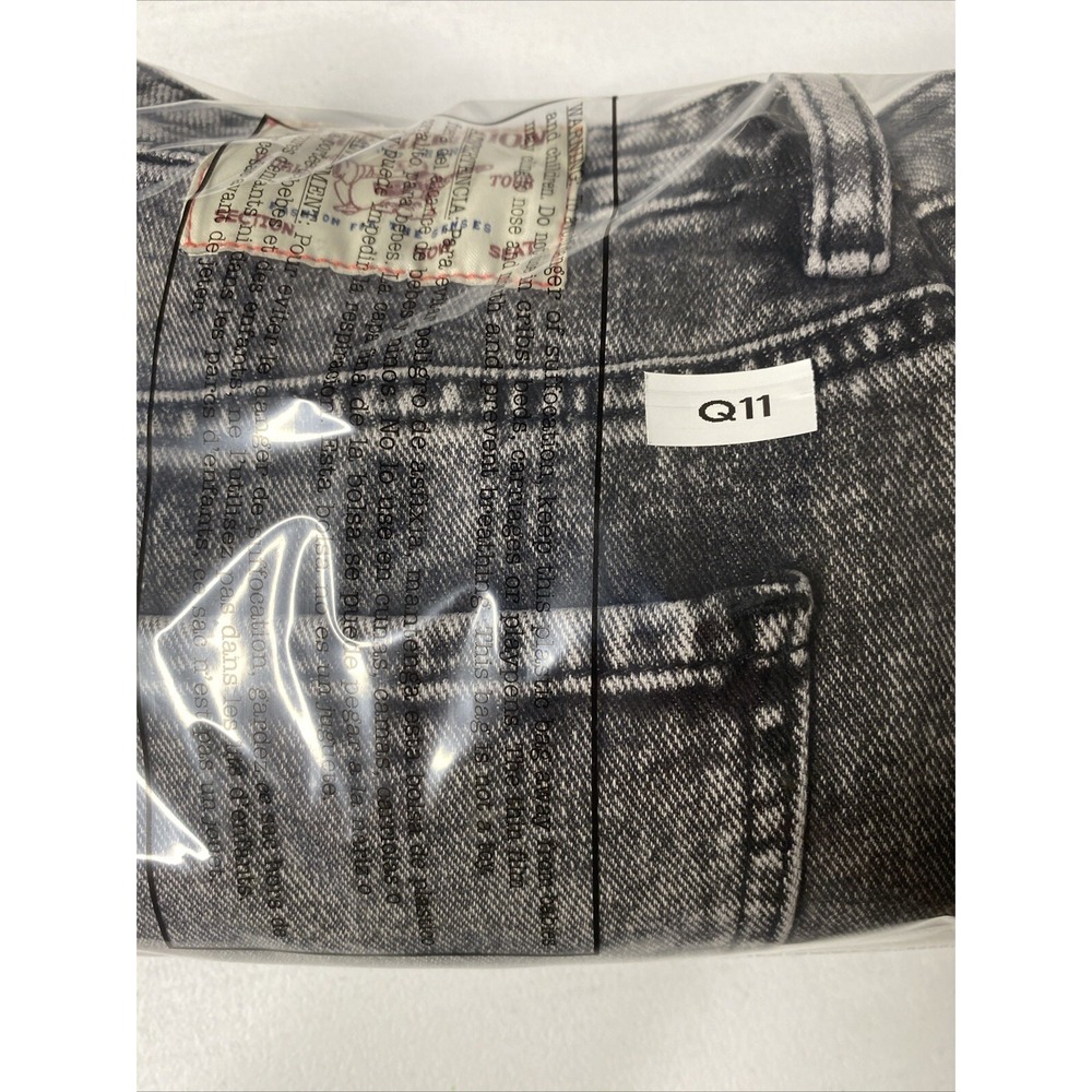 True Religion Vintage Style Charcoal Wash Denim Cargo Mid Skirt Slit Front SZ 26 - Picture 16 of 16